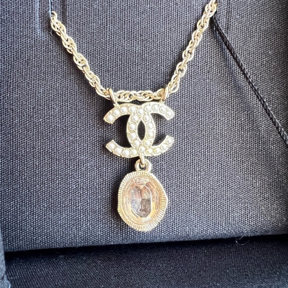 Chanel CC Pearl and pink crystal drop necklace - Picture 4 of 12